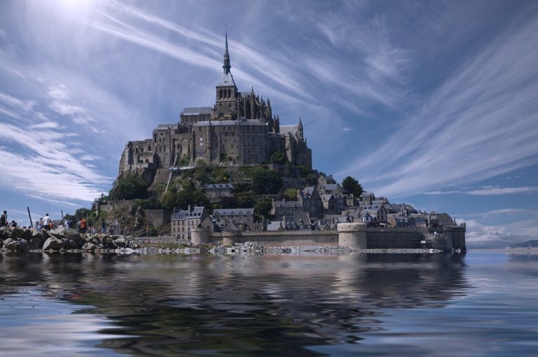 When To See The High Tides At Mont-Saint-Michel